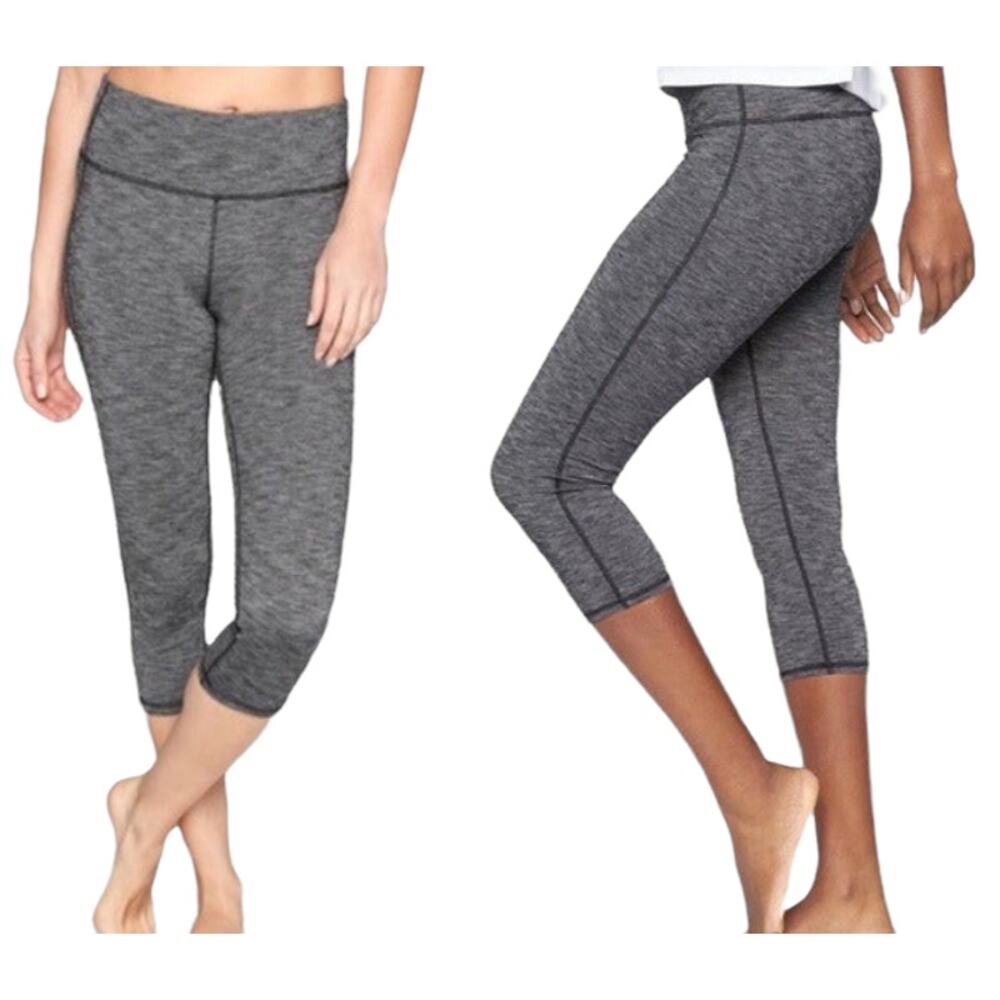 Athleta Womens Leggings Size XS Space Dye Gray Chaturanga Capri Crop 921625